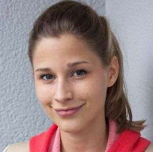 Speaker - Dr. Giulia Enders