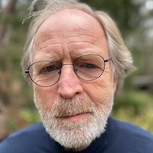 Dr. Harry van der Zee