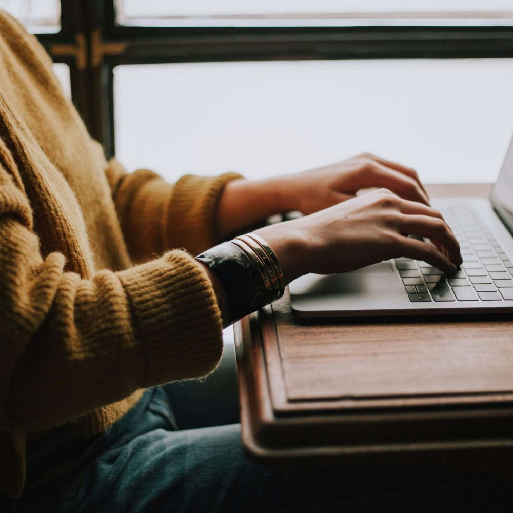 christin-hume-mfB1B1s4sMc-unsplash christin-hume-mfB1B1s4sMc-unsplash